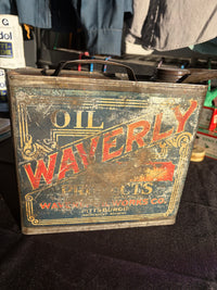 Early Waverly Slim 1 gallon oil can