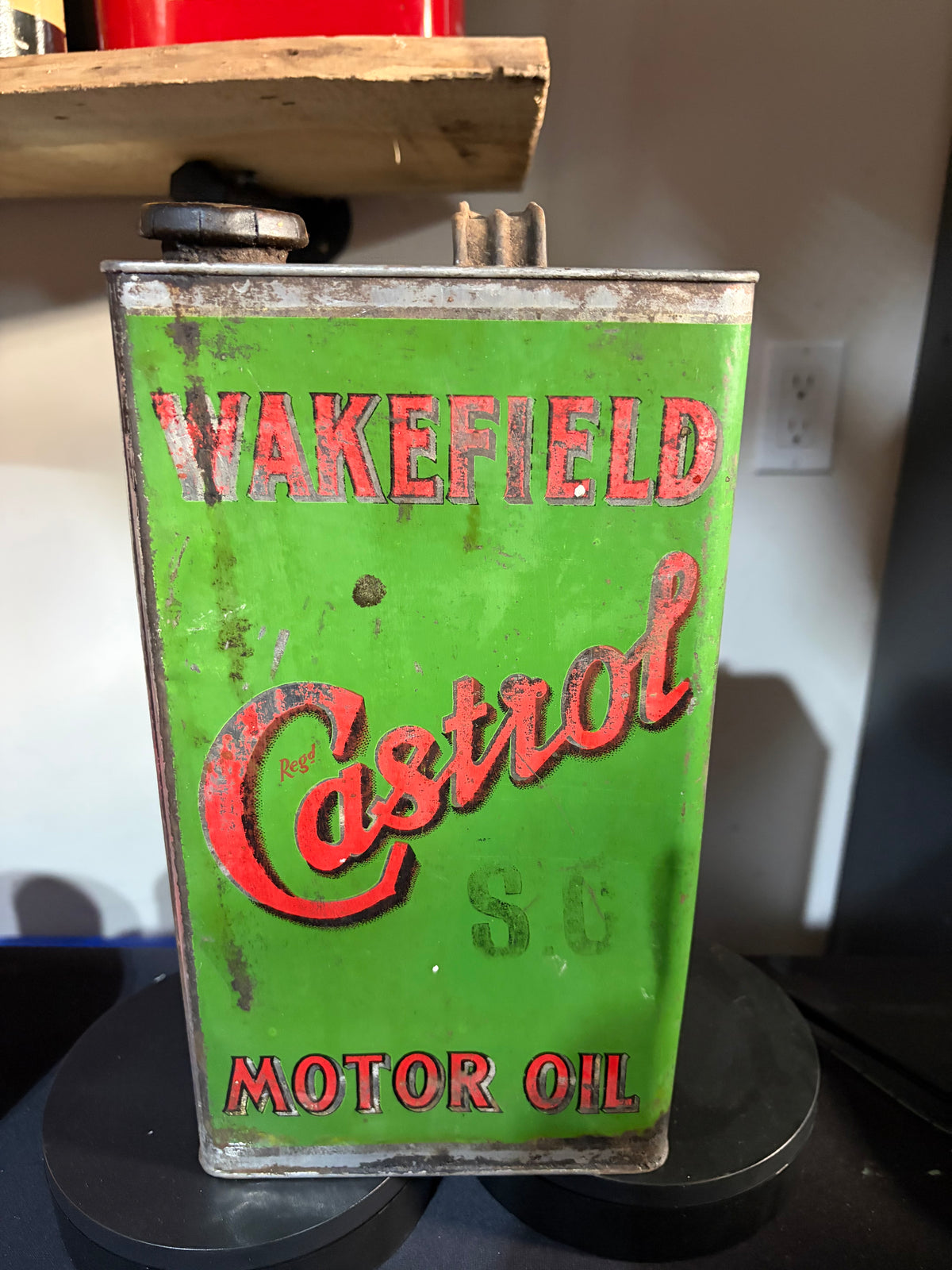 Early Wakefield Castrol 1 gallon oil can