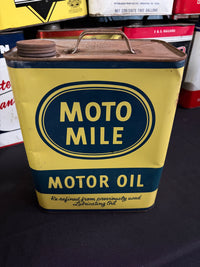 Moto Mile 2 Gallon oil can