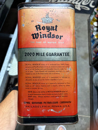 Royal Windsor “The King of Motor Oils” 2 gallon oil can