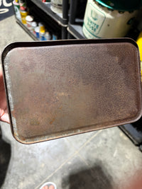 Royal Windsor “The King of Motor Oils” 2 gallon oil can
