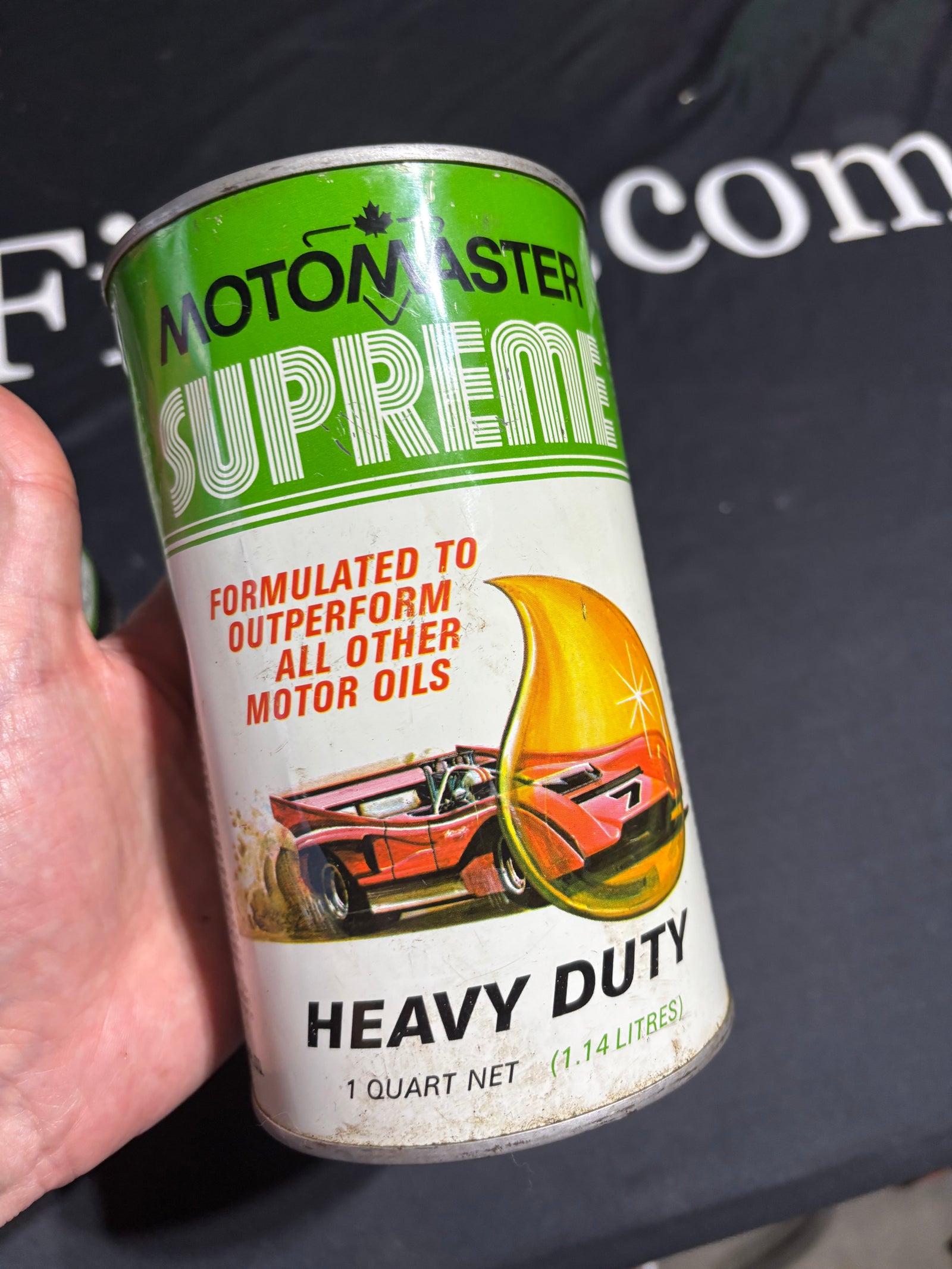 Motomaster Supreme CTC Full oil can