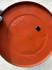 Mobiloil Pegasus 2.5 gallon with spout