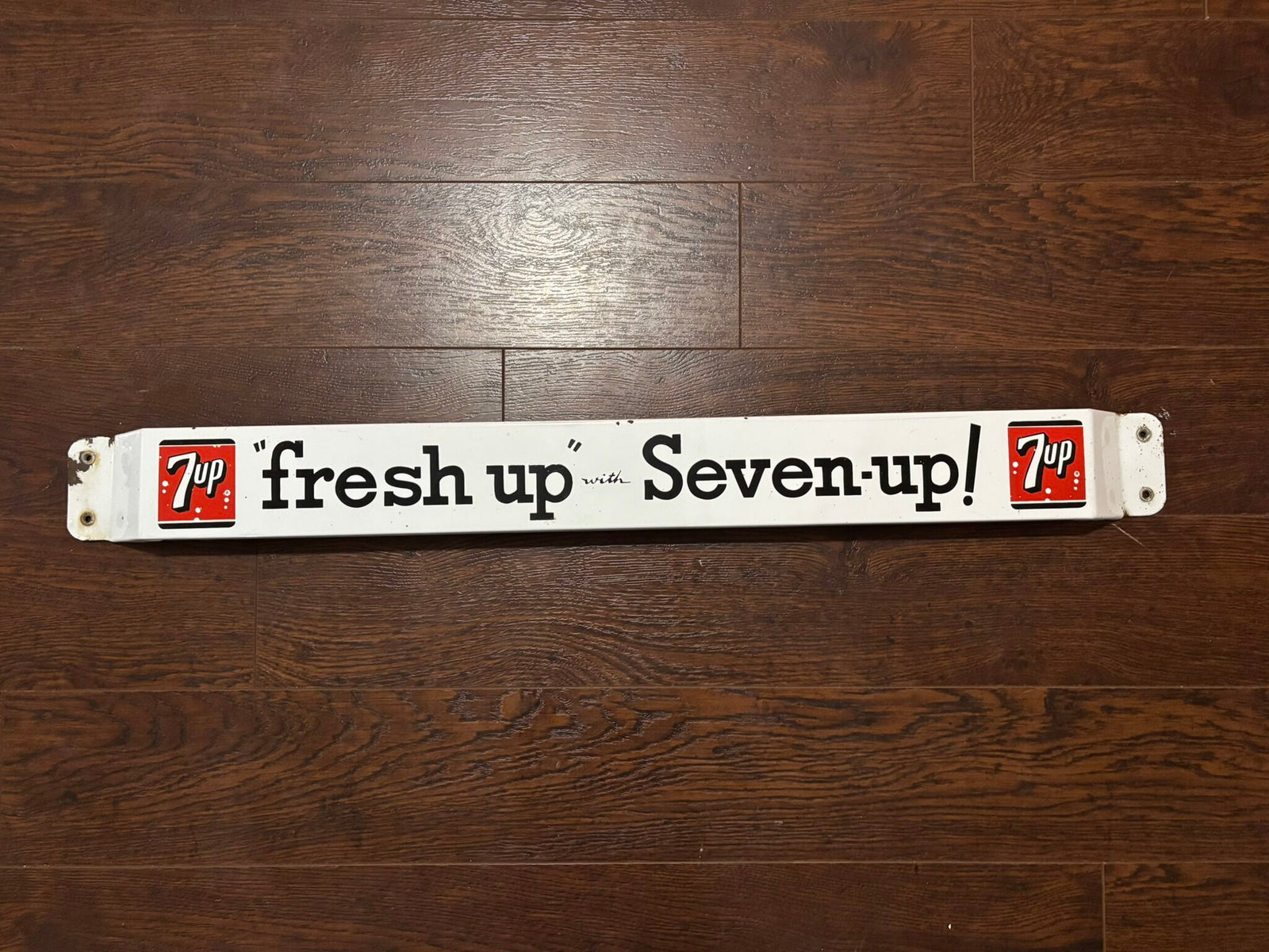 7UP Push Bar (Fresh Up with Seven-UP) (black script)