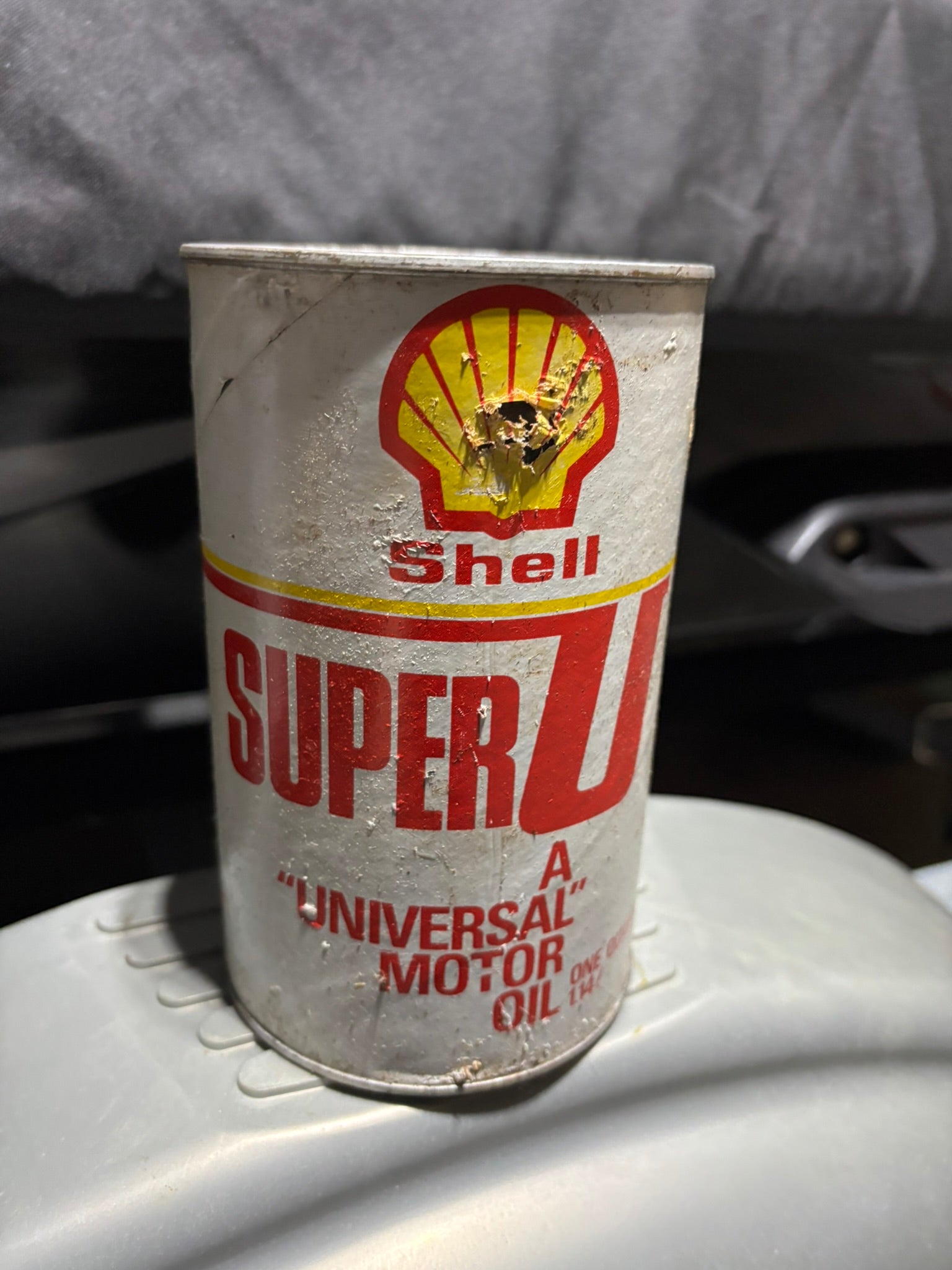 Shell Super U Full Oil Can (Quart) (composite)