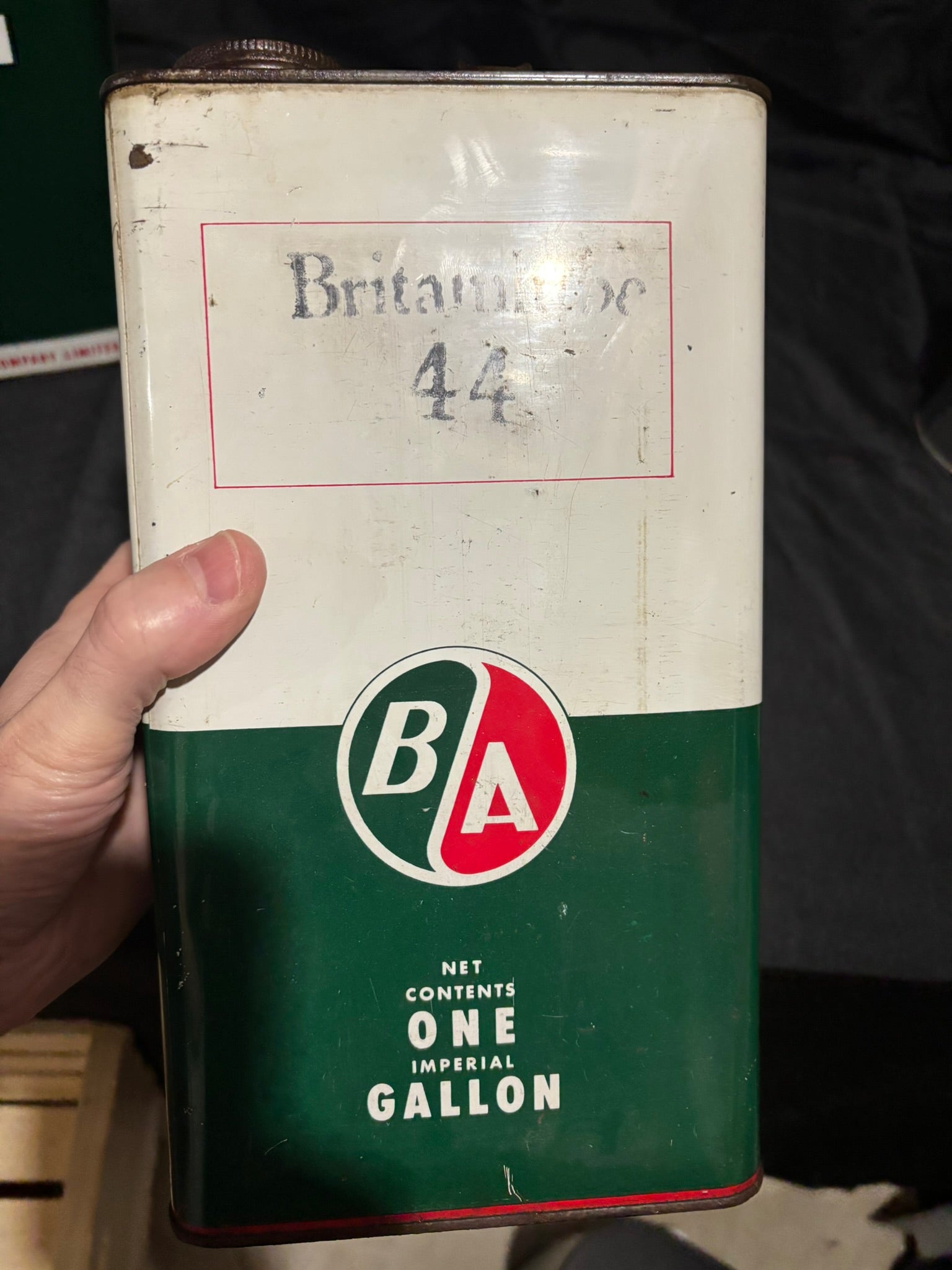 B/A 1 Gallon British American Can
