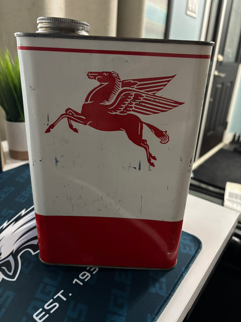 Mobiloil Pegasus Oil Can (1 gallon)