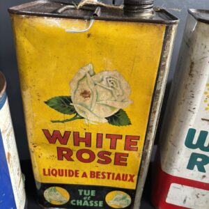 White Rose Livestock Spray (1 Gallon)