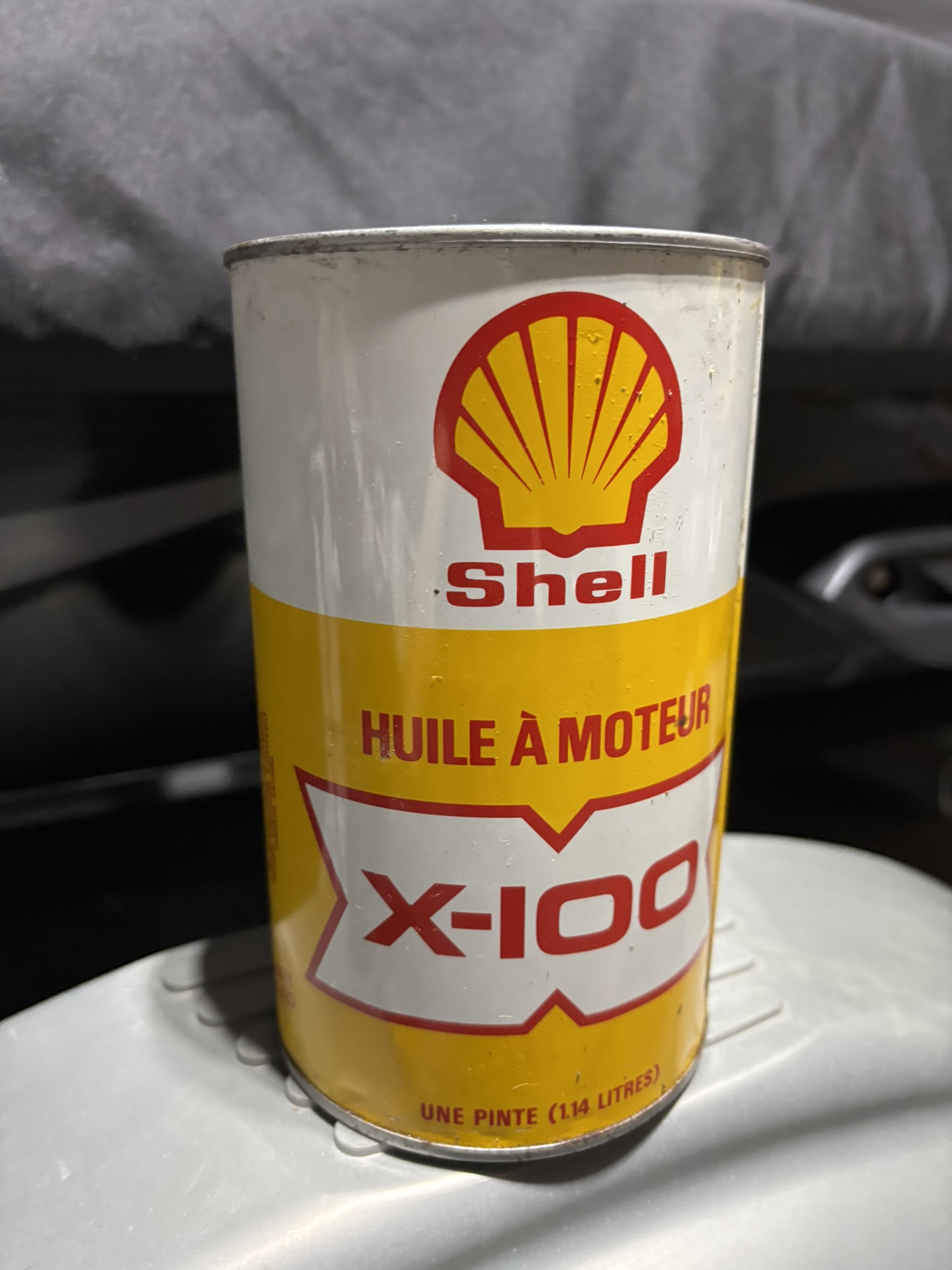 Shell X-100 Oil Can (Quart) - Image 3