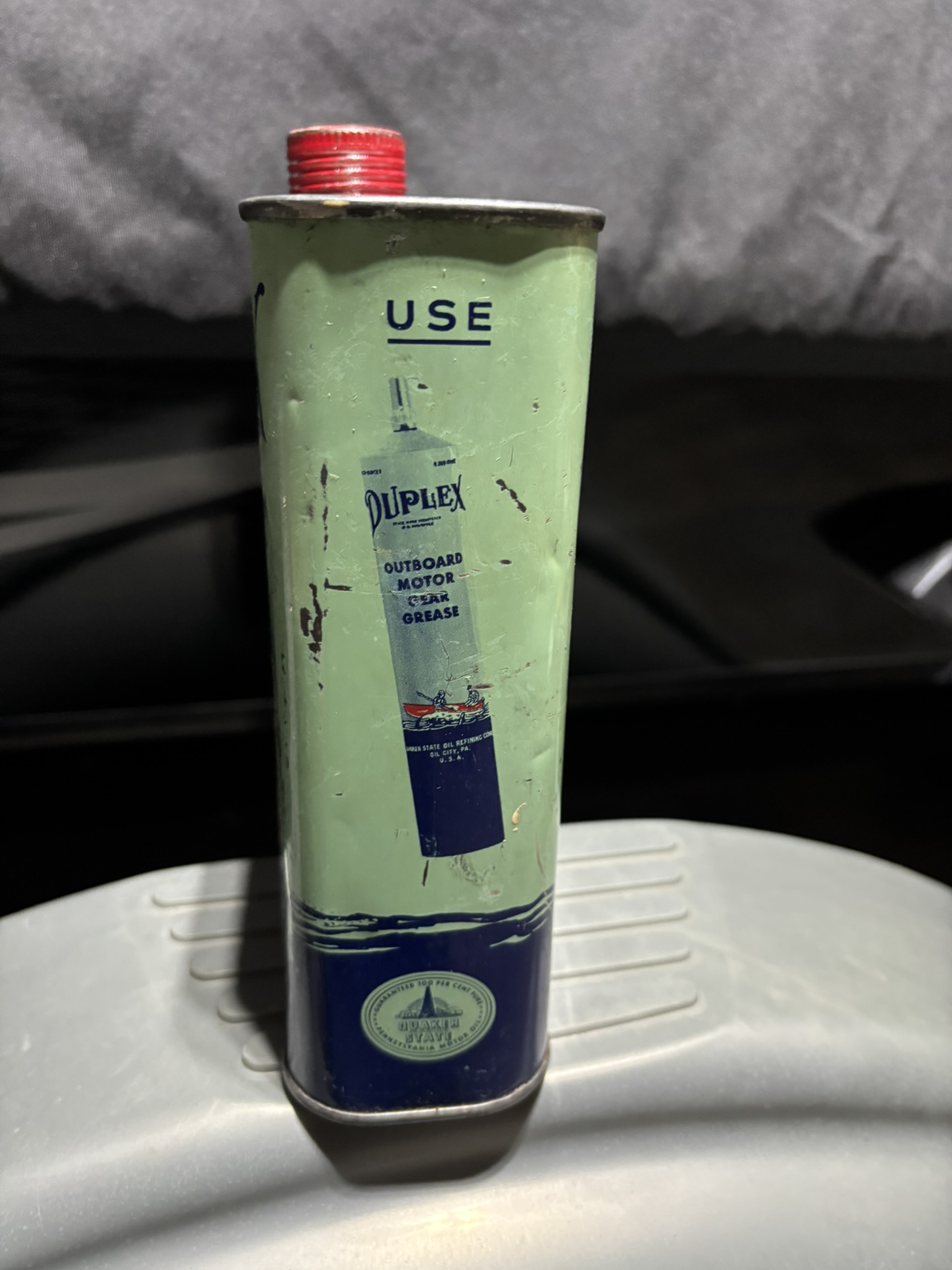 Duplex Outboard Oil Can (Quart) - Image 2