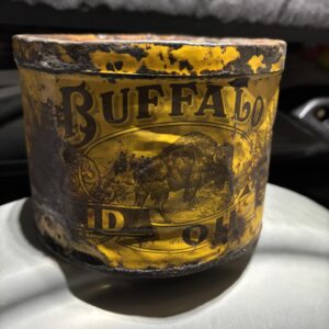 Buffalo Solid Oil Can