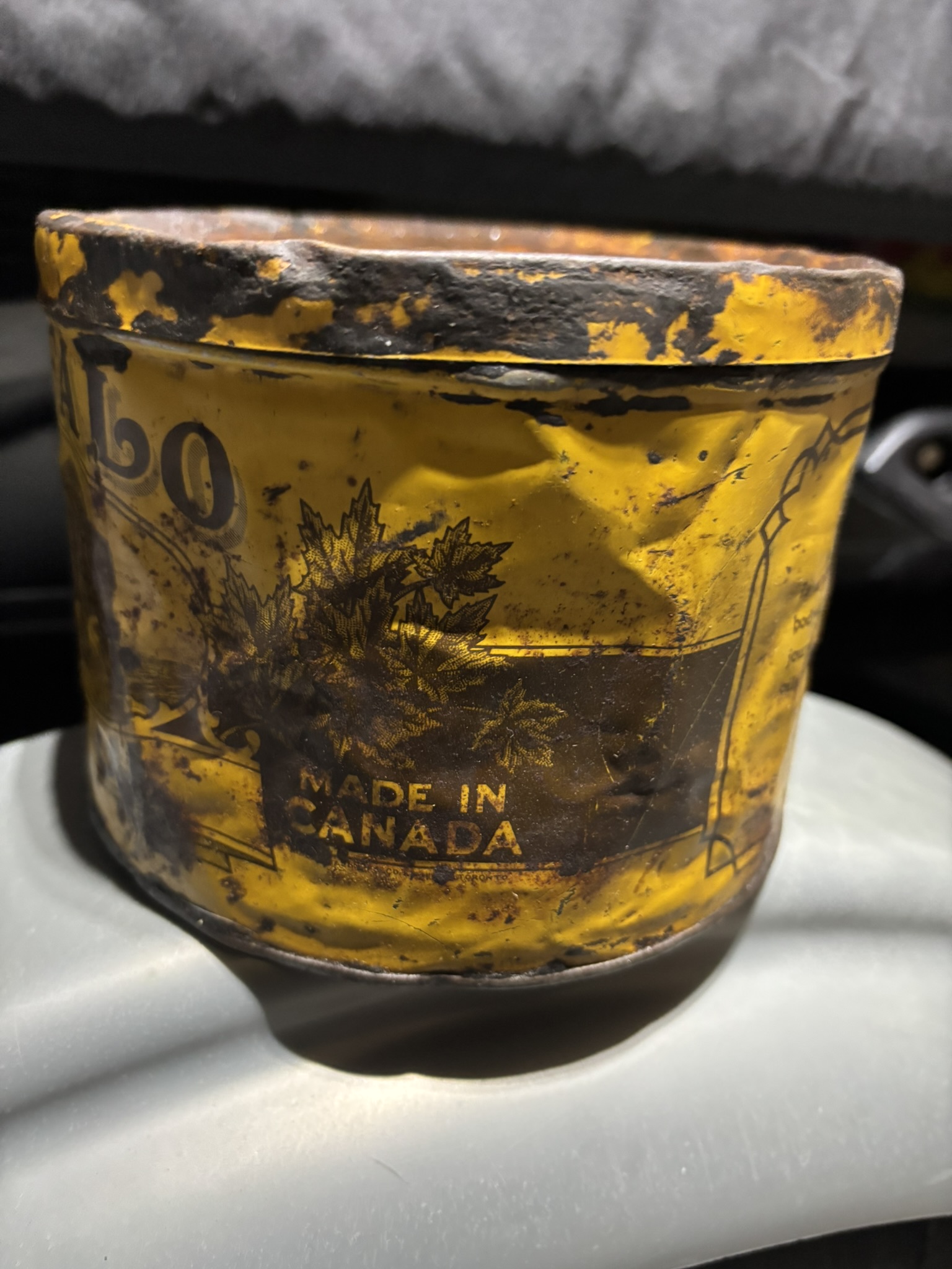 Buffalo Solid Oil Can - Image 2